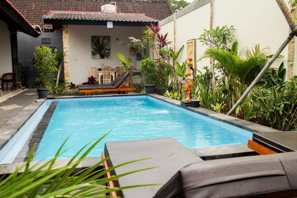 Guest house Nyoman