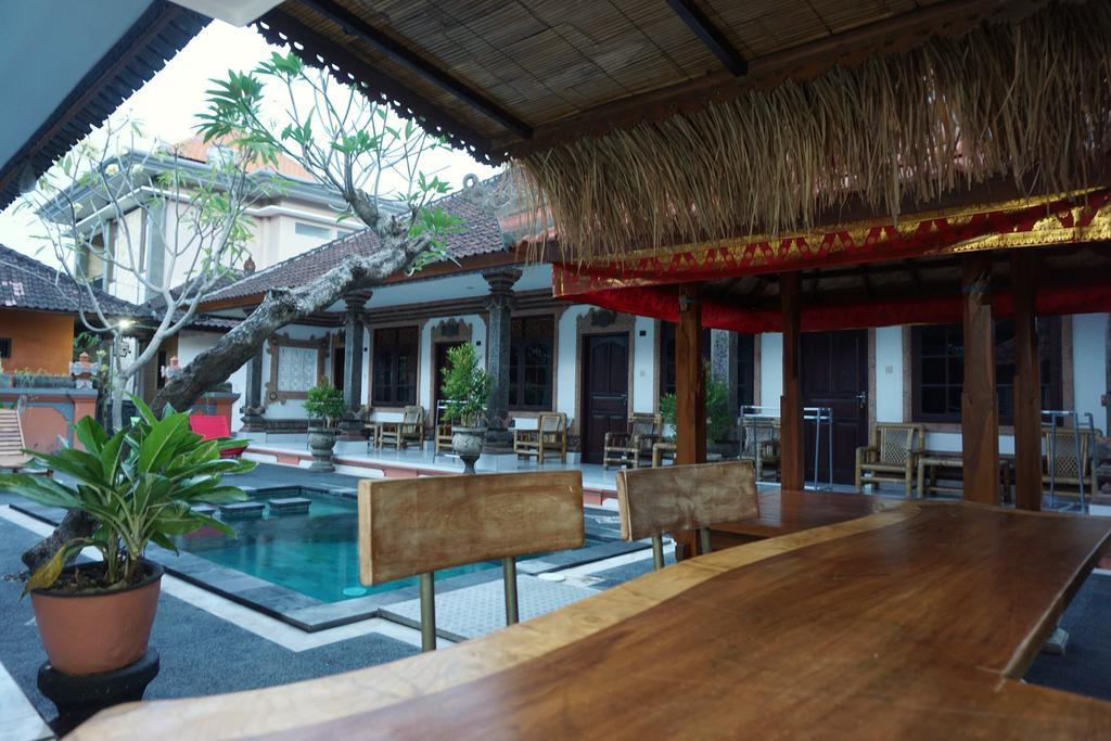 Guest house Komala Indah II Beach Inn