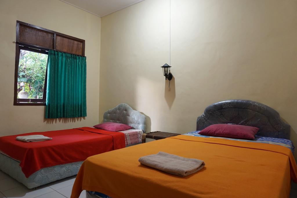 Komala Indah II Beach Inn Guest house BALI