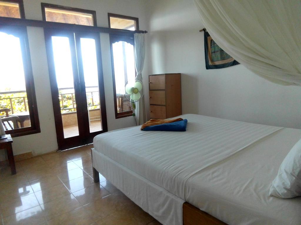 Homestay Sunrise Cafe Amed (Bali)