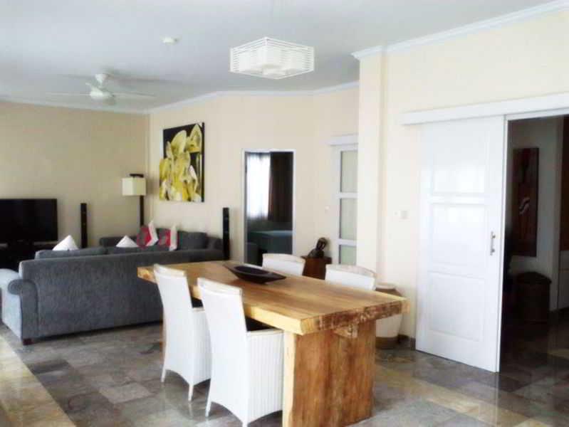 Bali Court & Hotel 3*