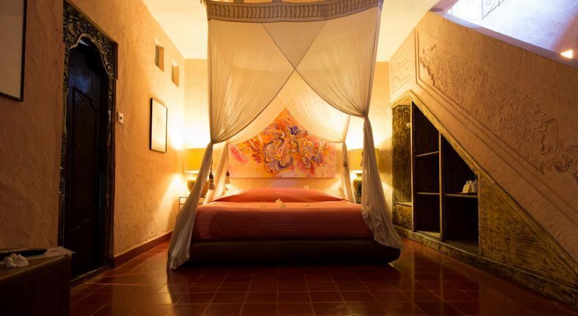Resort La Taverna 3*