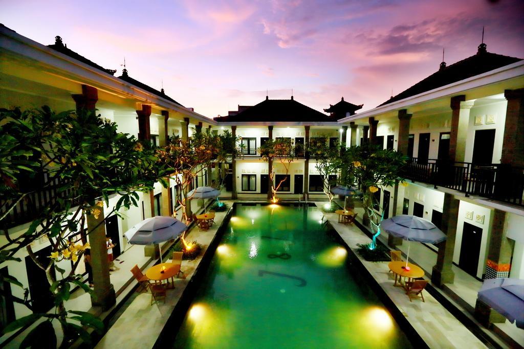 Hotel Asoka Bali 2*