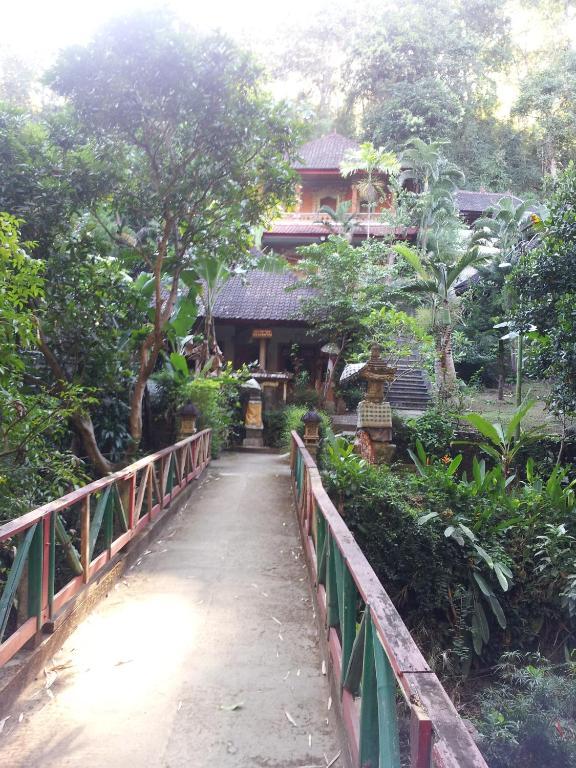 Wisata Grya Sari Guest house Banjar (Bali)