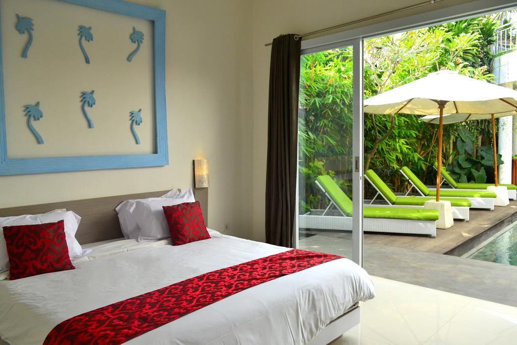 Del Mar Beach Villas *