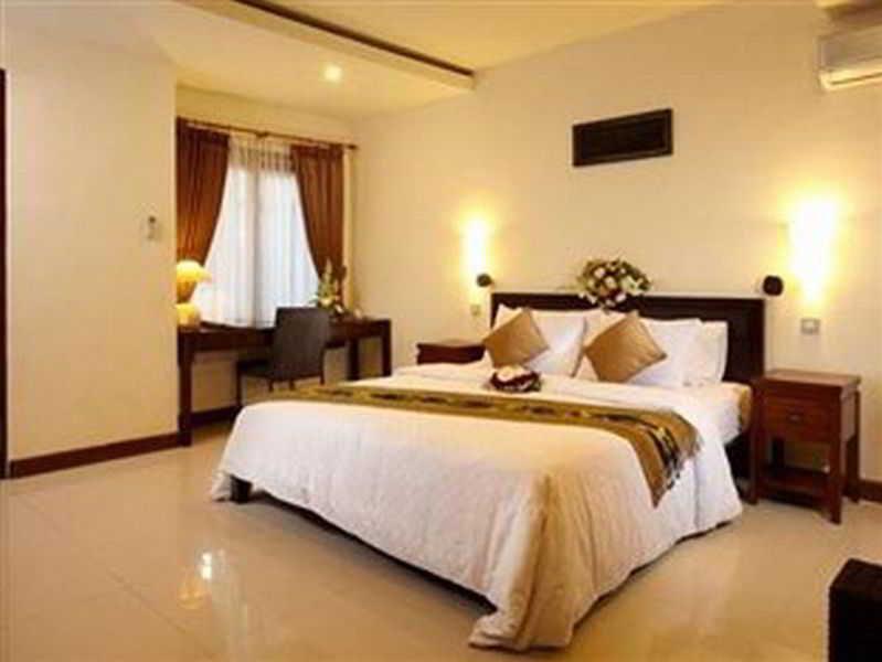 Villa Putu Bali & *