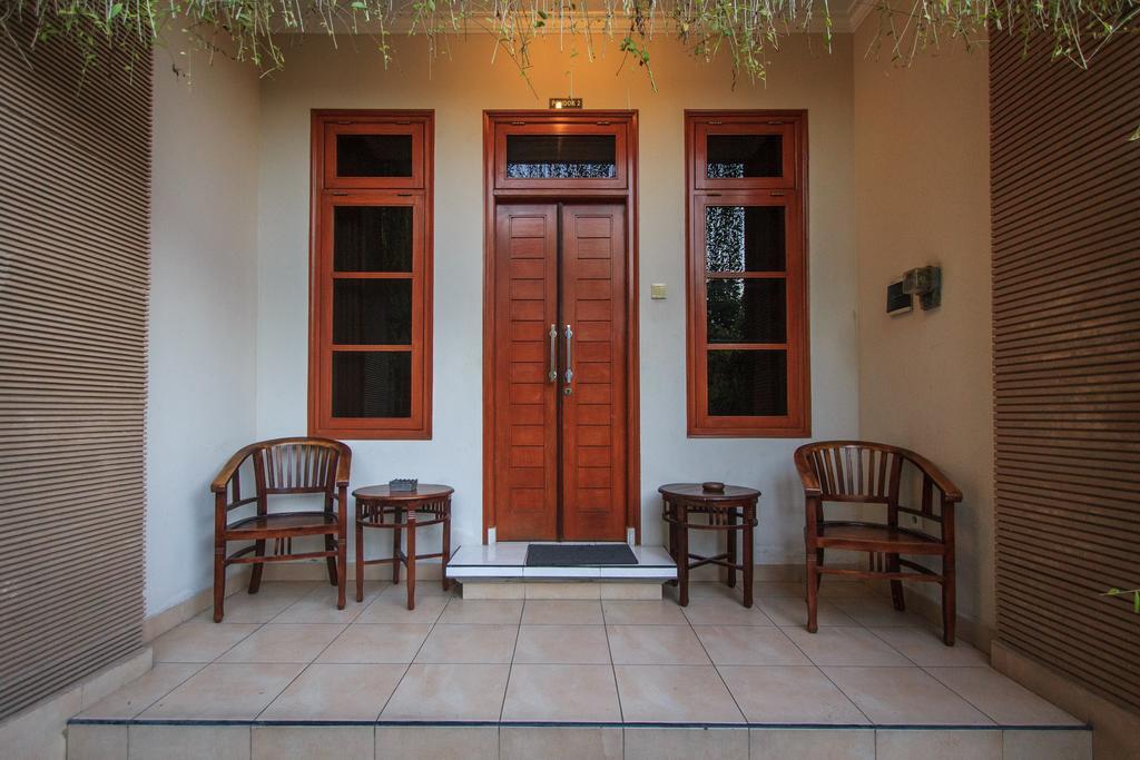 Guest house Anyar
