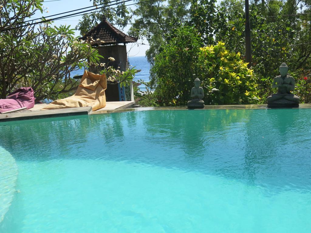 Wisma tamu Pt Putra Momongan Menyelam Scuba