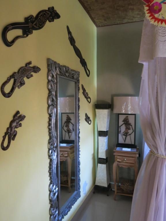 Pt Putra Momongan Menyelam Scuba Guest house 2*
