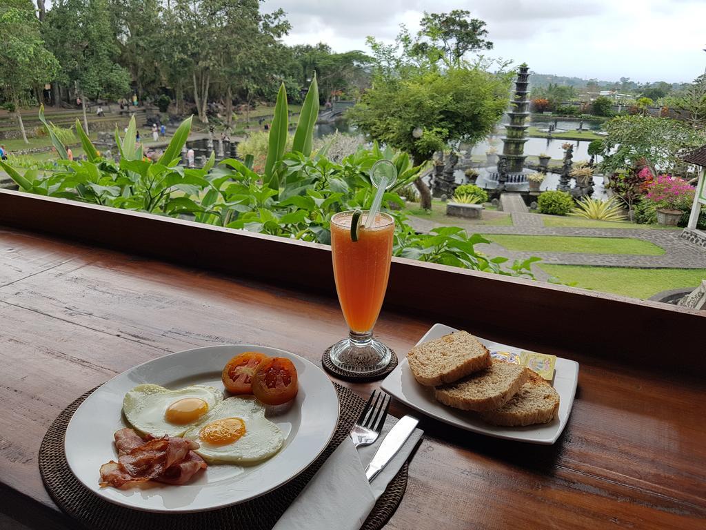 Tirta Ayu And Restaurant Guest house 4*