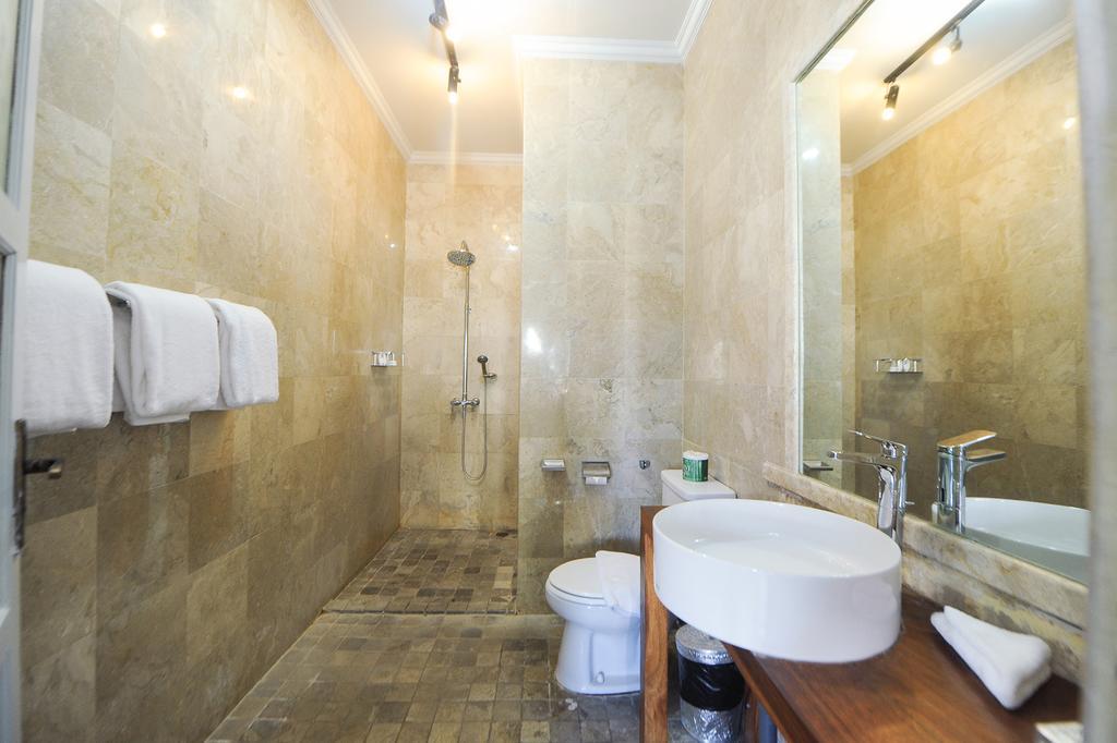 Bali Court & 3* Legian (Bali)