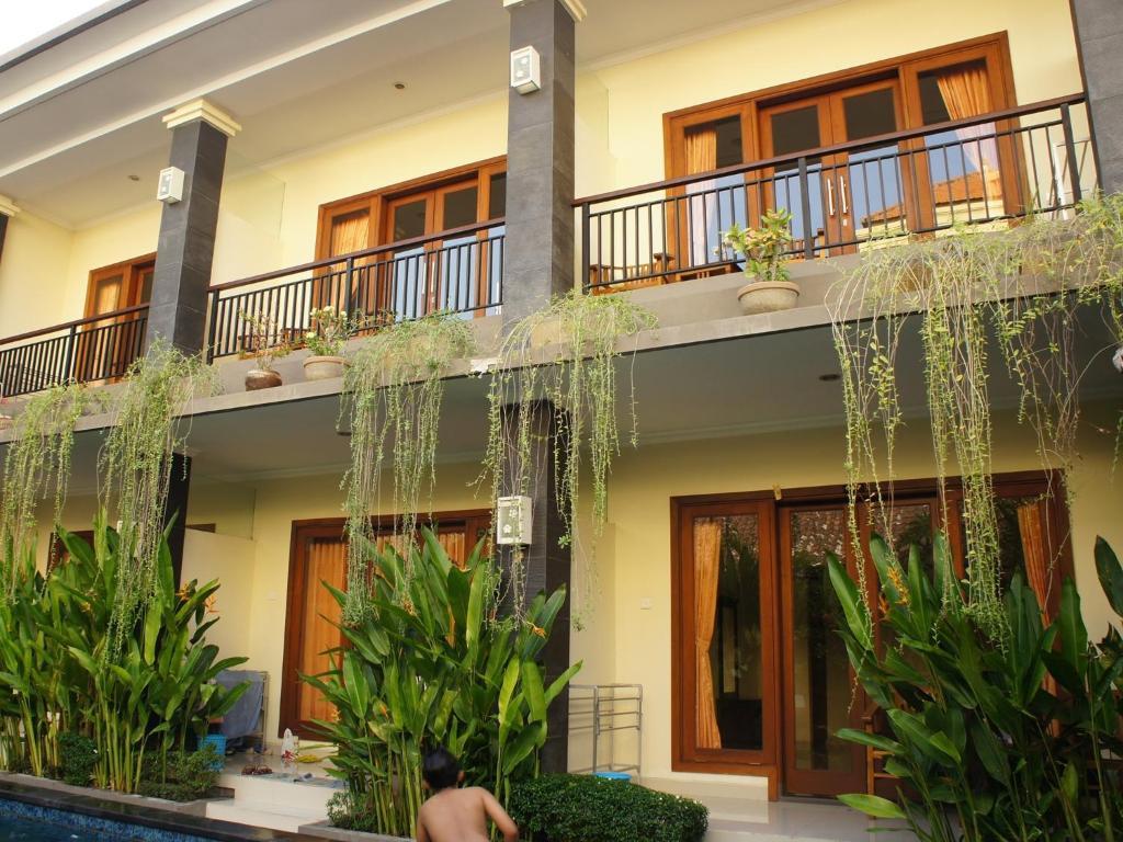 Waringin Homestay Kuta (Bali)