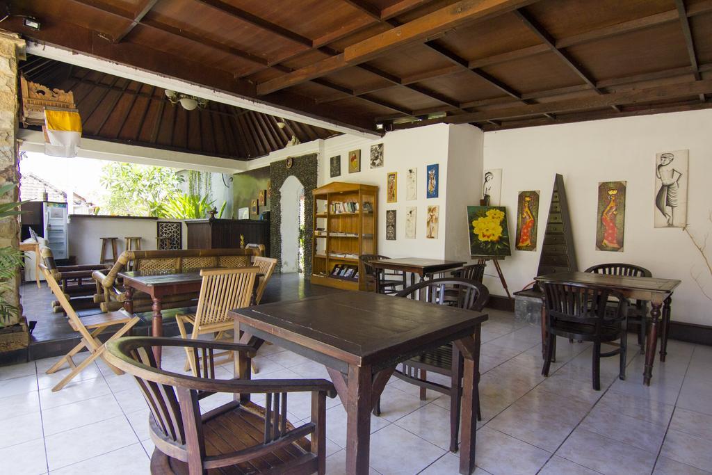 Wisma tamu Alam Bali