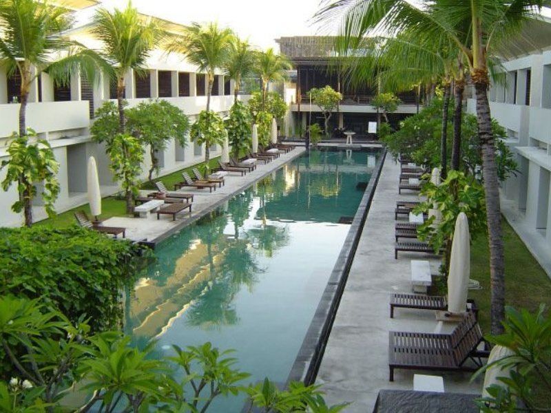 Oyo Flagship 760 Oasis Kuta Hotel