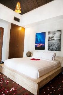 The Dipan Resort, And Seminyak (Bali)