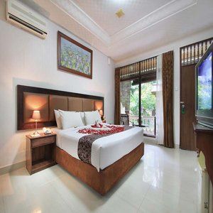 The Taman Ayu Hotel 3*