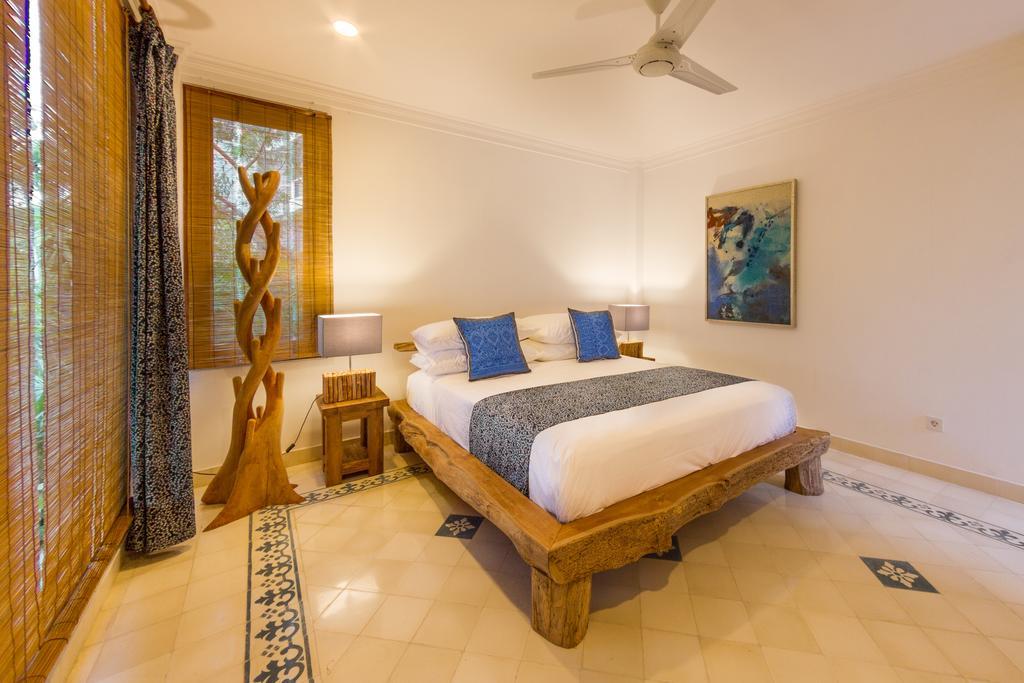 Villa Aquamarine *