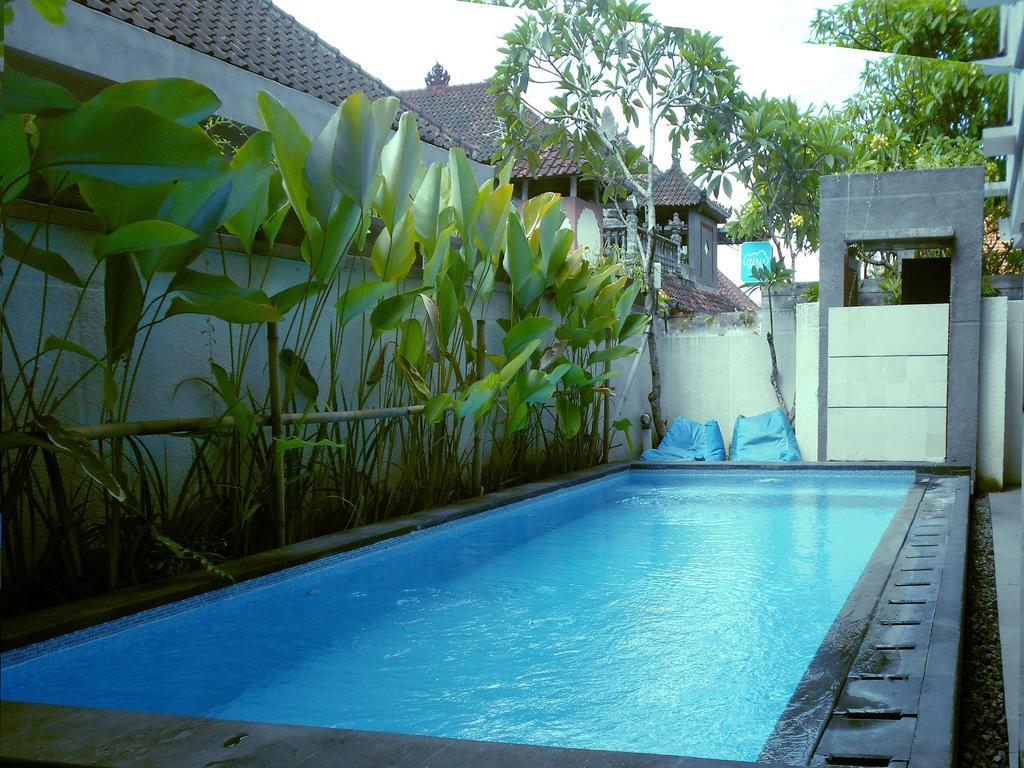 Reddoorz At Kerobokan 2 2*
