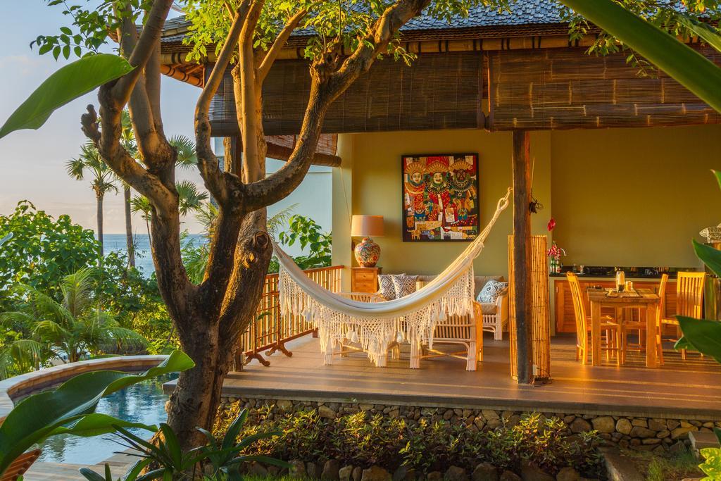 Aquamarine Villa *