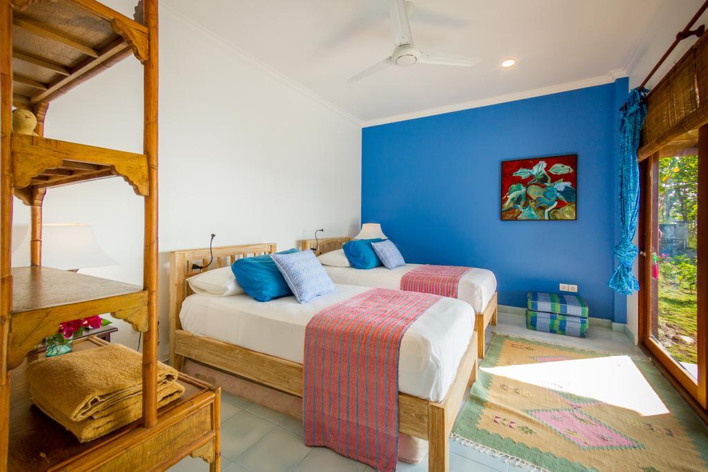 Aquamarine Villa *