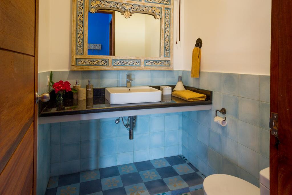 Aquamarine Villa *