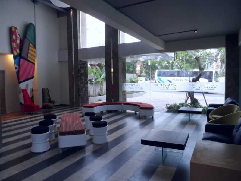 Maxonehotels At Bukit Hotel