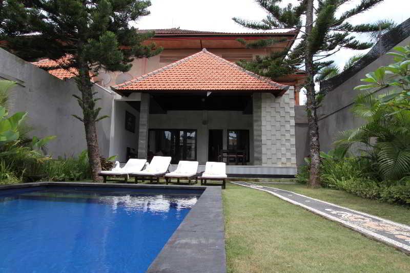 Evita Villa