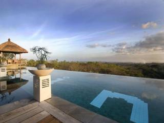 Hening Jimbaran (Bali)