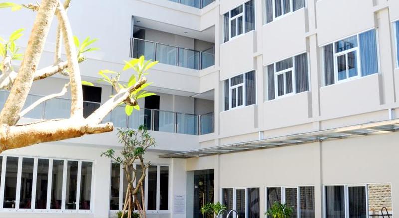Fashion Hotel