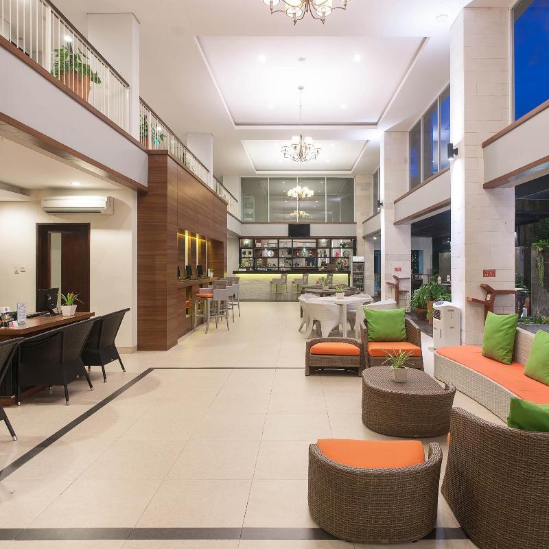 Hotel J4