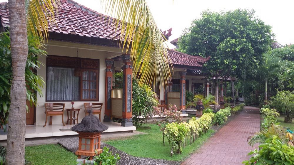 Bali Lovina 3* Buleleng (Bali)