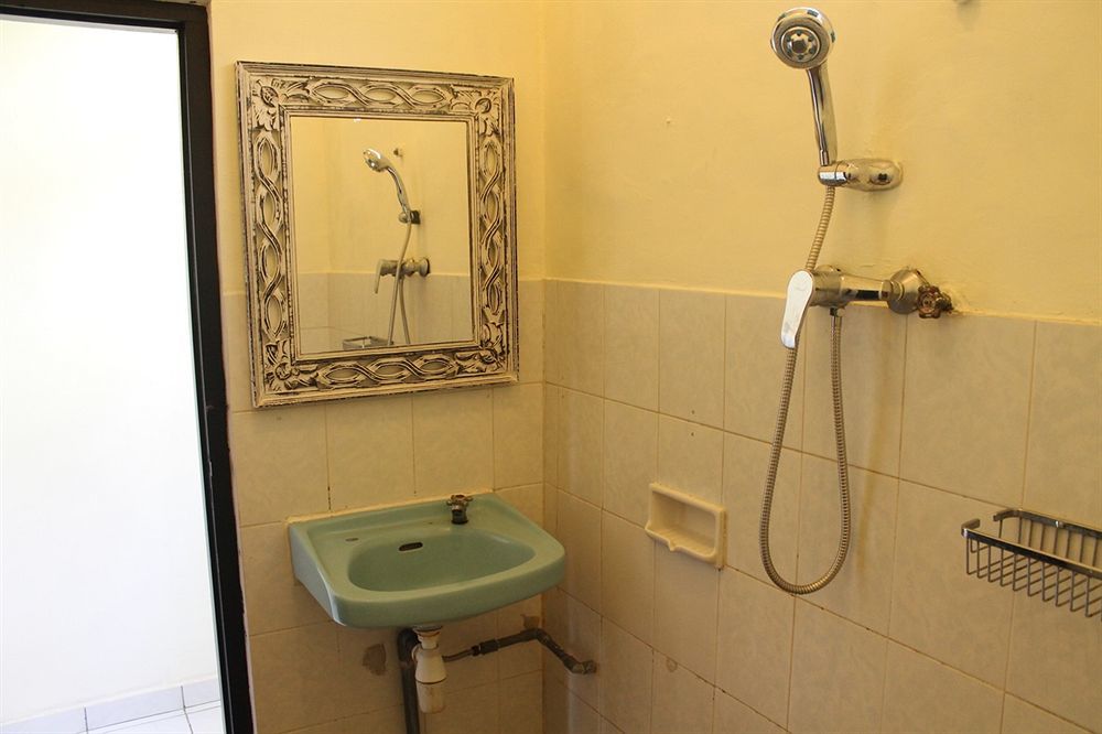 Ray Apartment *