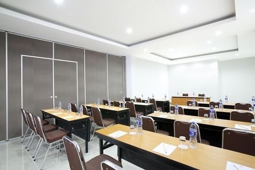 Amaris Teuku Umar Hotel