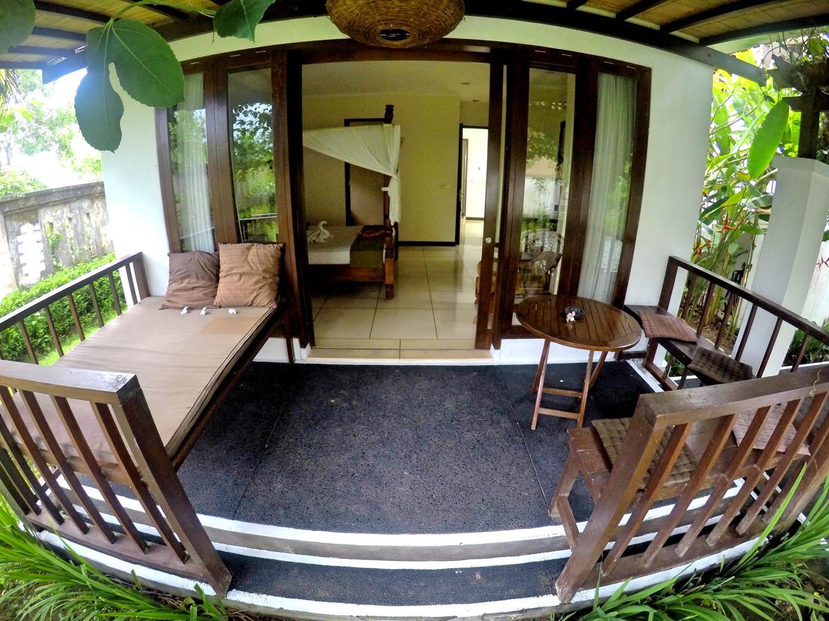 The Eyes Villas Resort