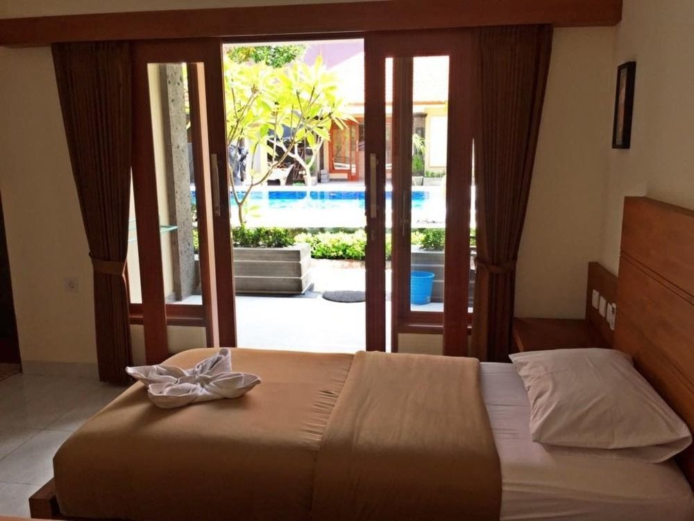 Gora 2* Kuta (Bali)
