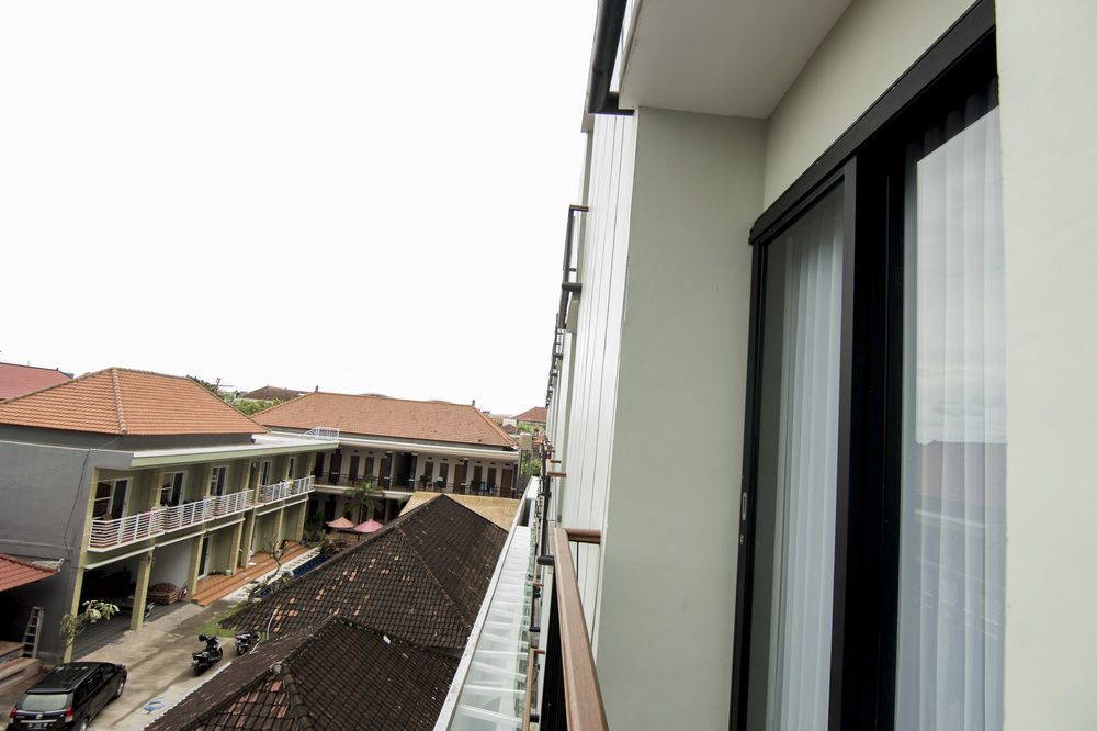 Fairfield By Marriott Bali South Kuta 4*