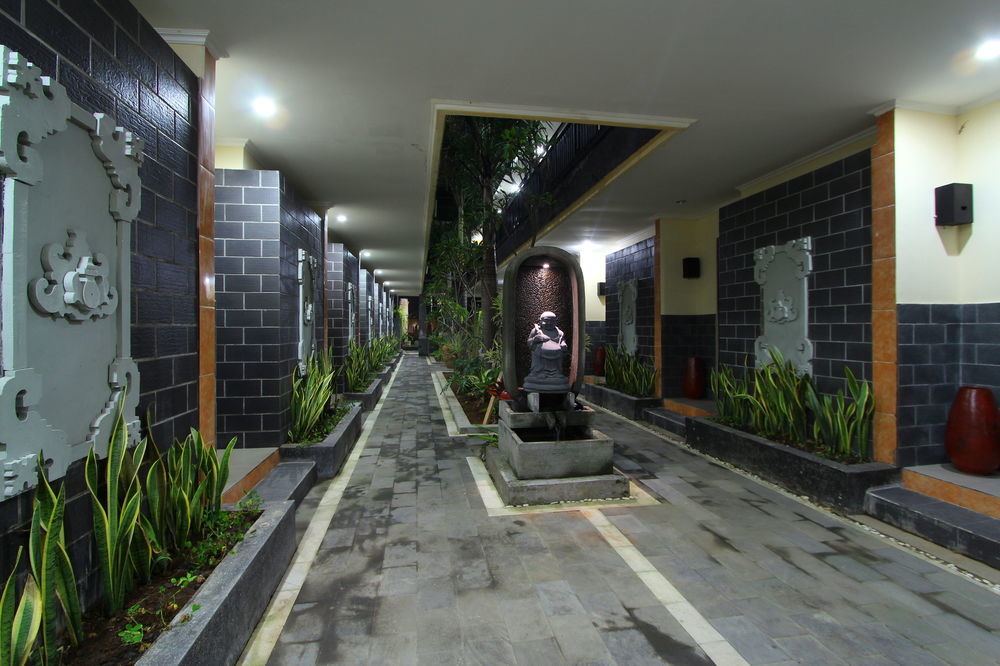 Lestari & Residences - 3*