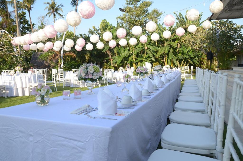 Guest house Tirta Ayu And Restaurant 4*