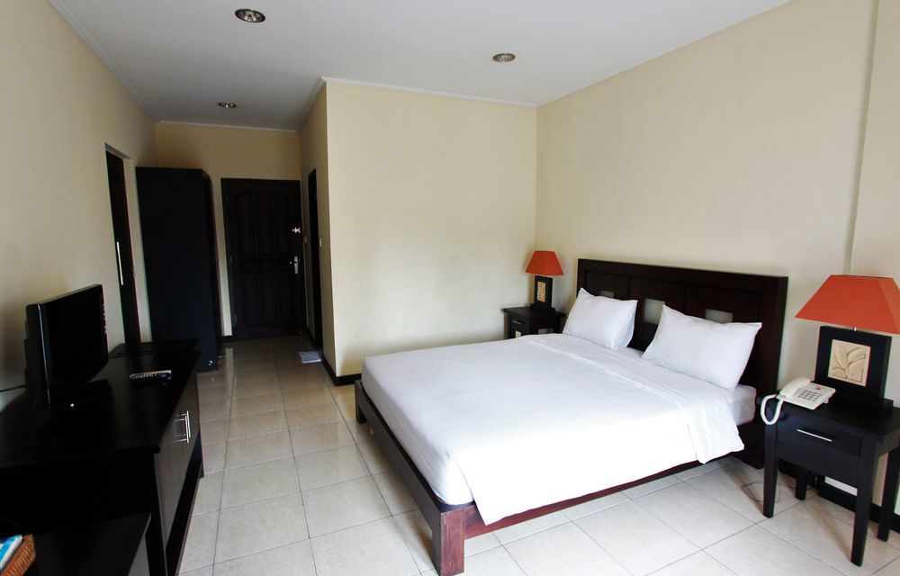 Intansari Hotel