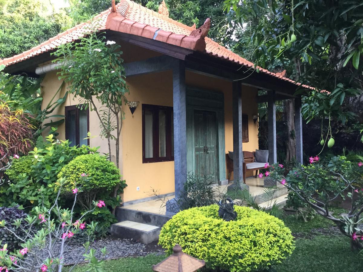 Bed & Breakfast Taman Ayu 4*