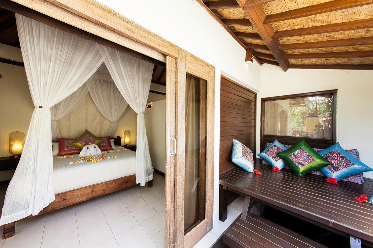 Blue Moon Resort 4*