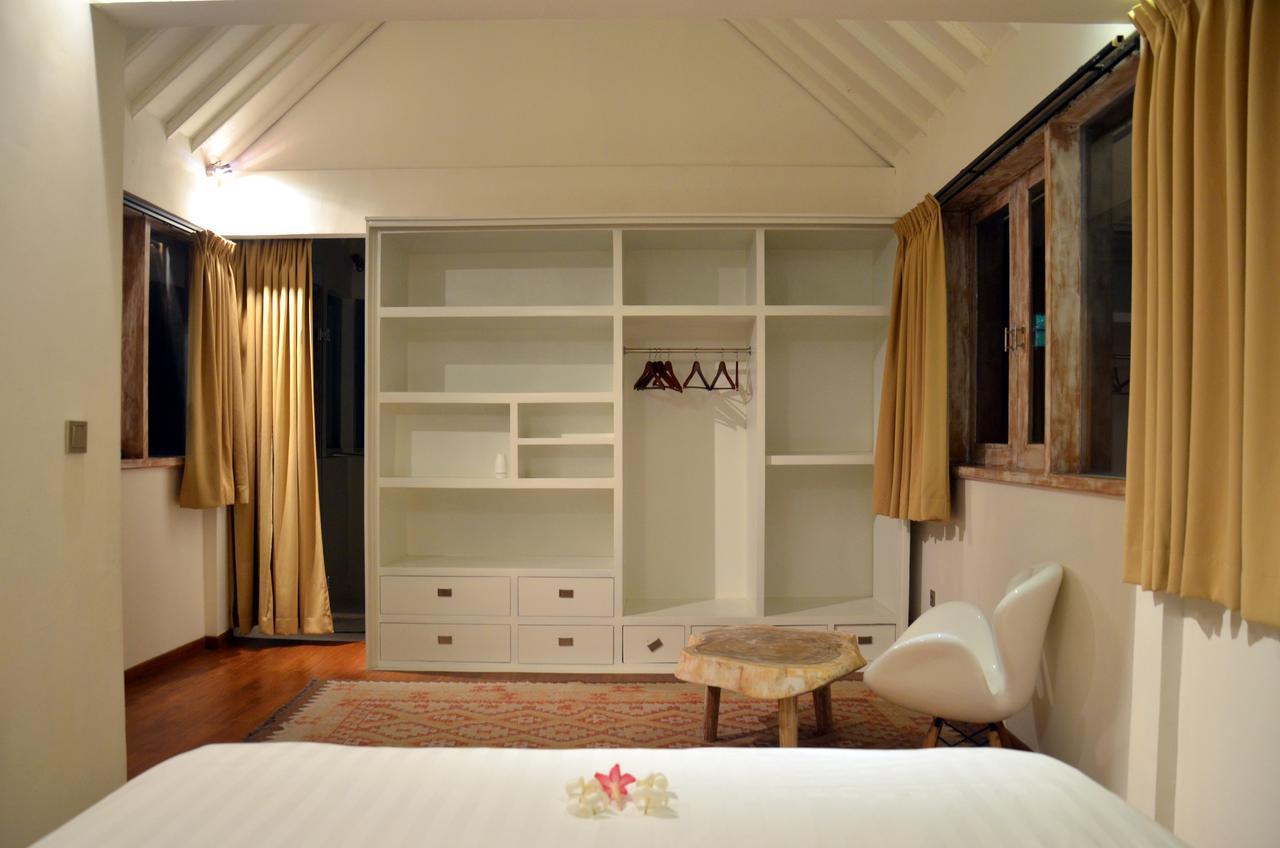 Oberoi 2 Bedrooms Seminyak (Bali)