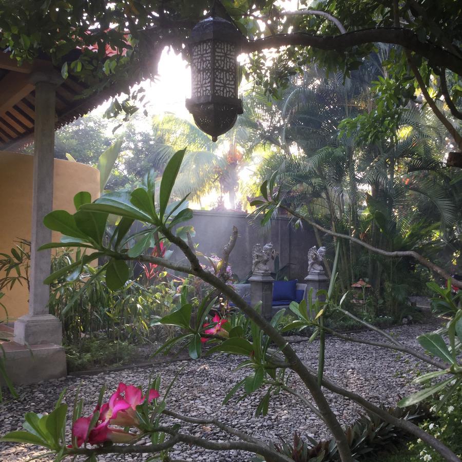Taman Ayu Bed & Breakfast 4*