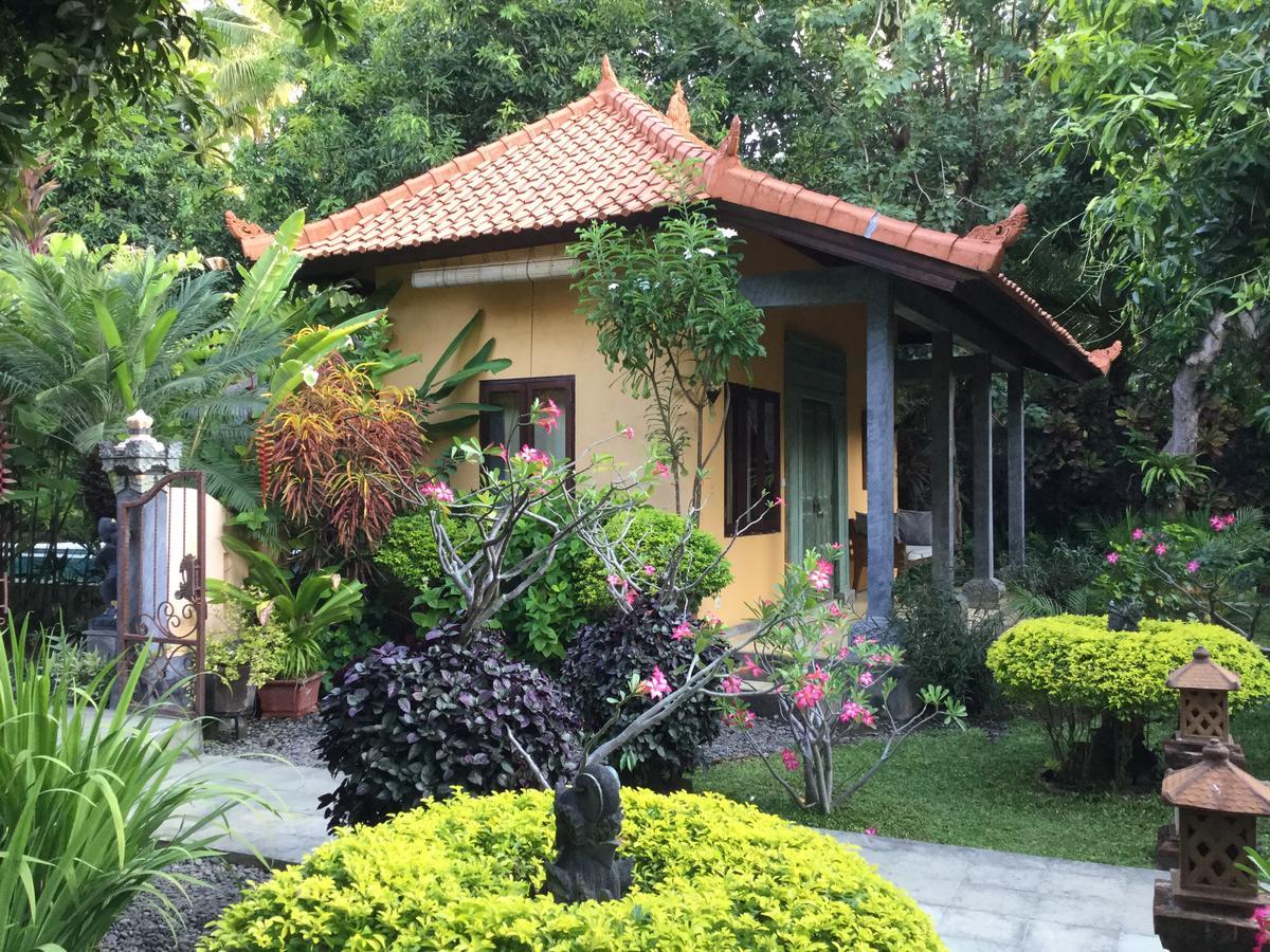 Bed & Breakfast Taman Ayu Tejakula