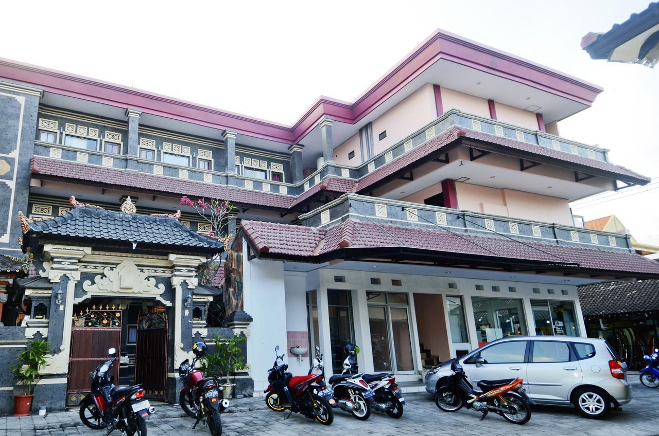 Pesona Hotel Kuta (Bali)