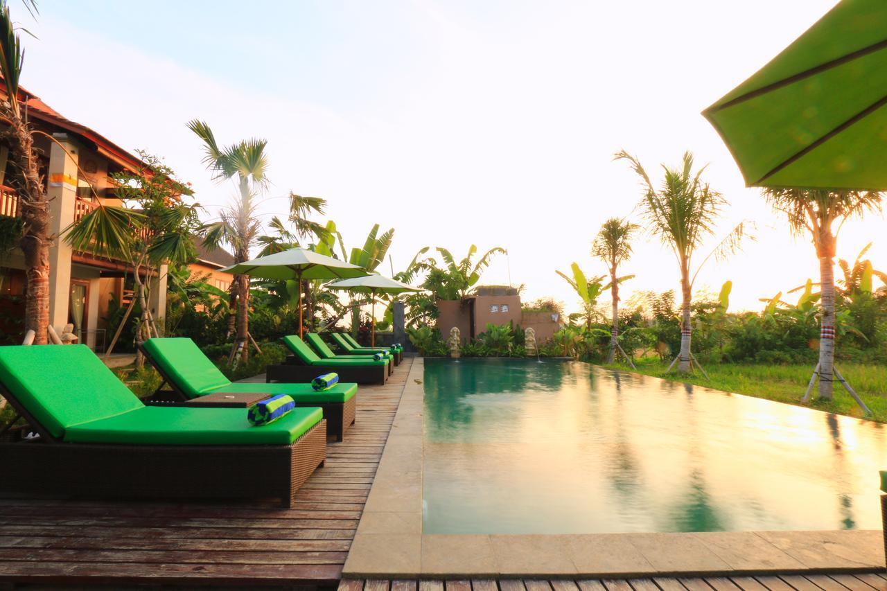 Tropical Garden Hotel 4*