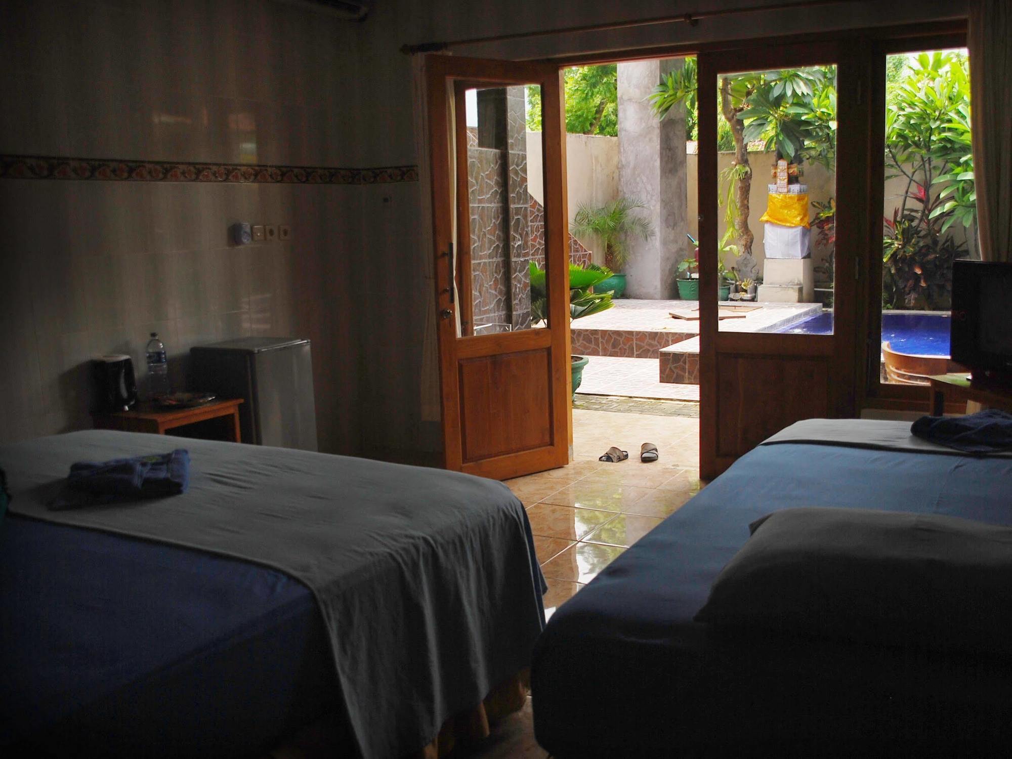 Wreck Divers & Restaurant 3*
