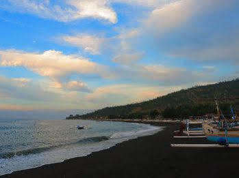 Surya Rainbow Holiday park