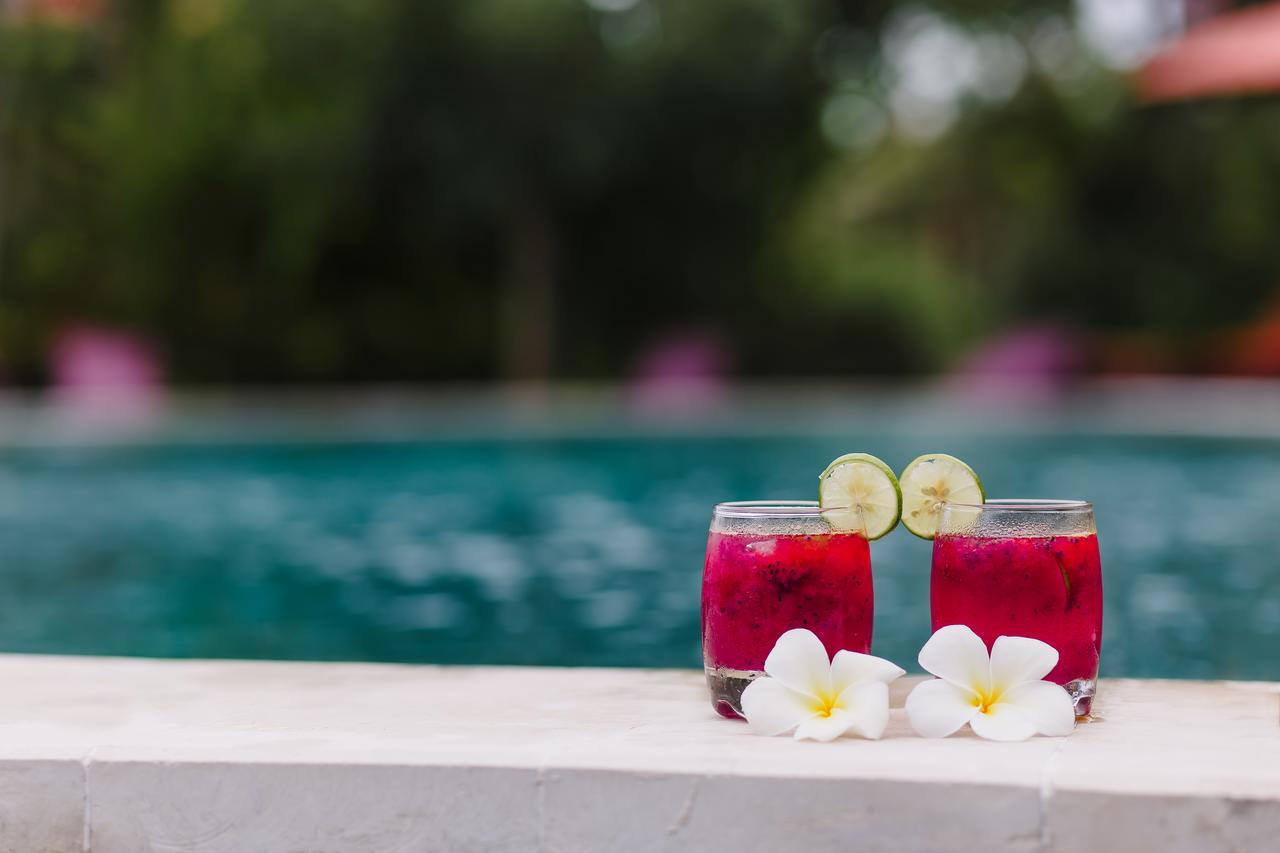 Hotel Om Ham Retreat And 4*