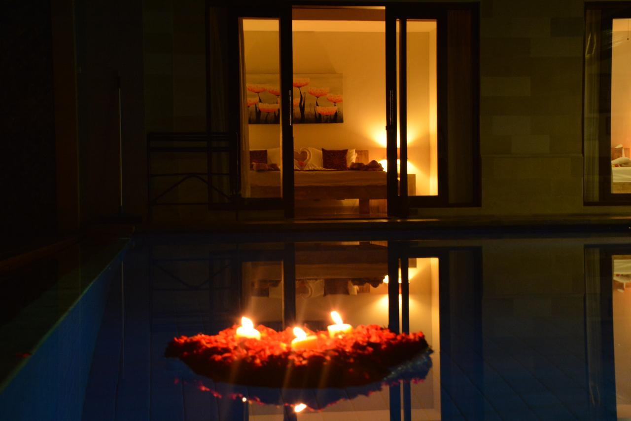 Taman Kesari Villas Villa *